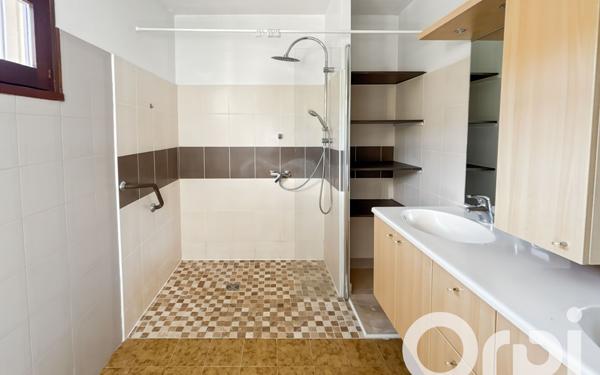 Maison à vendre    4 pièces •  Bollène