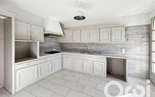 Maison à vendre    4 pièces •  Bollène