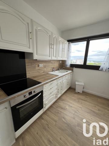 Appartement 4 pièces de 84 m² à Poitiers (86000)