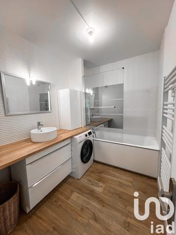 Appartement 4 pièces de 84 m² à Poitiers (86000)