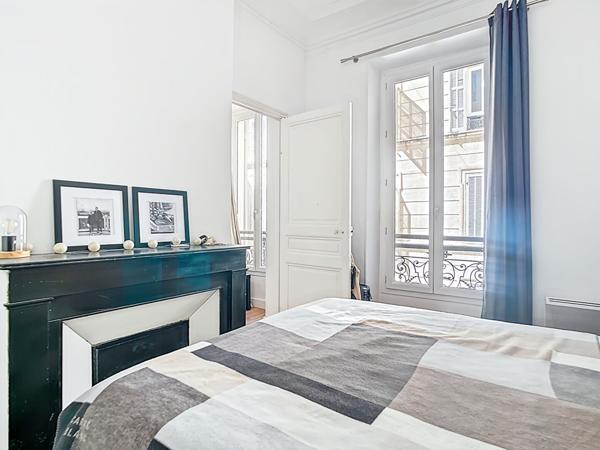 Appartement 2 pièces 46 m2 à vendre Secteur La Joliette 13002 Marseille