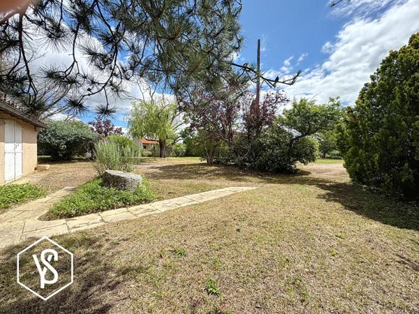 Lanta (31570) "APPOLINE"