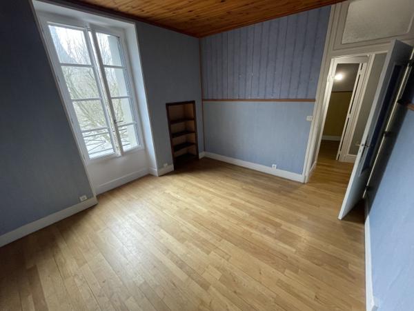 Location Appartement 4 pièces Issoudun (36100) - CENTRE VILLE