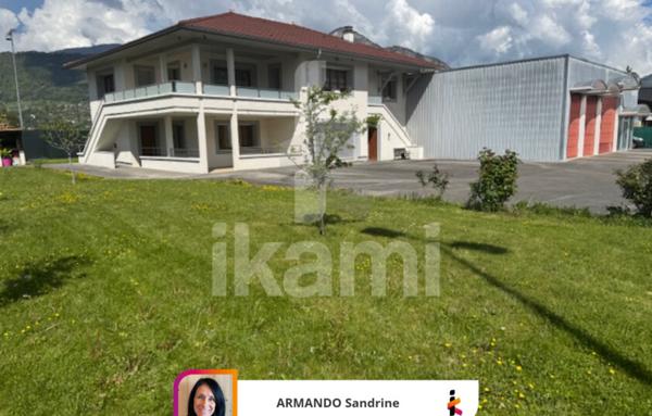 MARIGNIER MAISON  ET ENTREPOT 557 M2