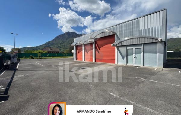 MARIGNIER MAISON  ET ENTREPOT 557 M2