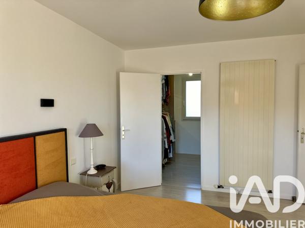 Maison à vendre 13 pièces 303 m² Saint-Chély-d'Apcher