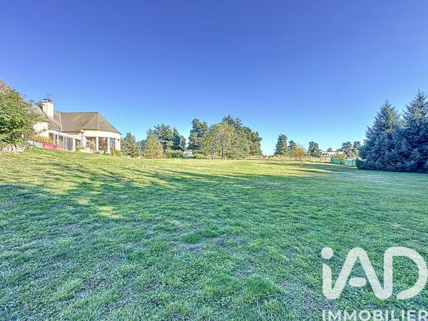 Maison à vendre 13 pièces 303 m² Saint-Chély-d'Apcher