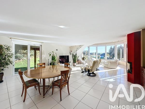 Maison à vendre 13 pièces 303 m² Saint-Chély-d'Apcher