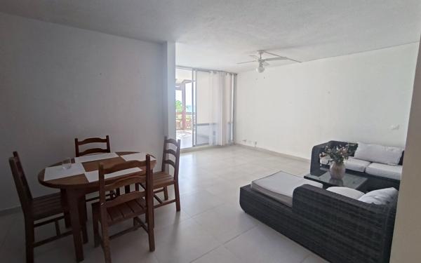 Appartement à vendre    2 pièces • 48 m2 Le Gosier