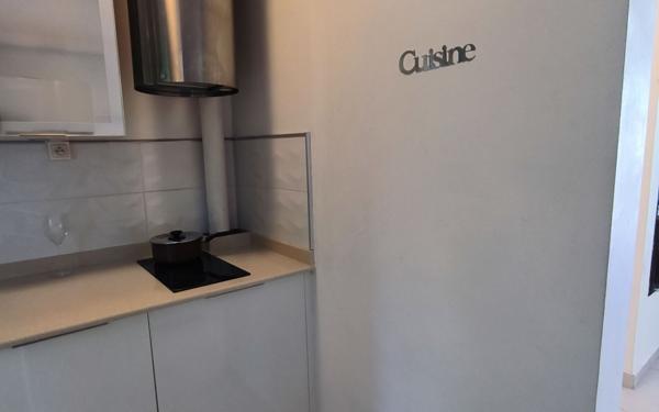 Appartement à vendre    2 pièces • 48 m2 Le Gosier