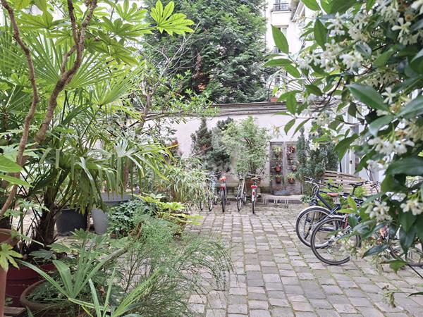 Appartement 3 pièces, 69 m². Paris 18éme, calme & luminosité