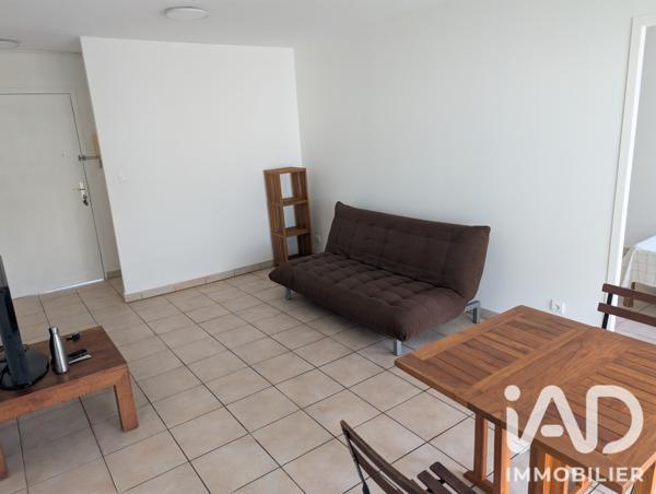 Location appartement 2 pièces 45,25 m² Saint-Pierre