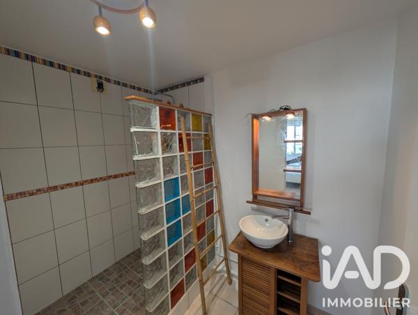 Location appartement 2 pièces 45,25 m² Saint-Pierre