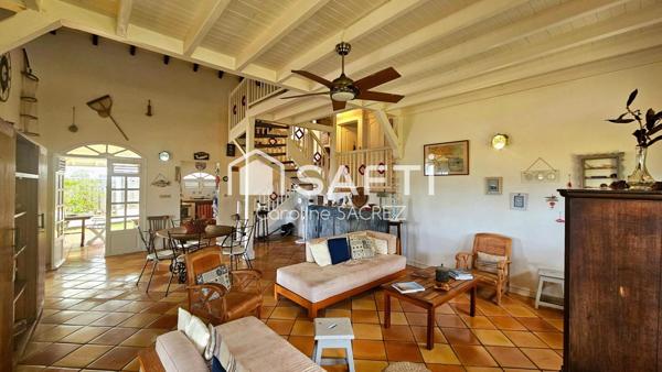 VILLA AZURA - VUE MER AVEC ACCÈS MER – SECTEUR PRISÉ DE SAINTE-LUCE