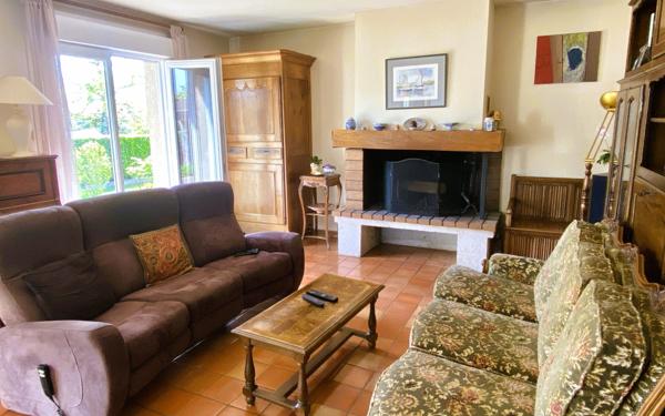 Maison à vendre    7 pièces •  Coarraze