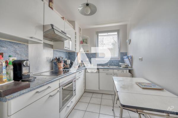 Appartement Rueil Malmaison 4 pièce(s) 88.77 m2 €572 000 ** - Référence 19381