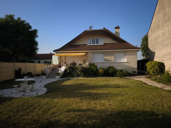 Maison familiale lumineuse 6 pièces, jardin arboré, quartier Marissel, tout à pied