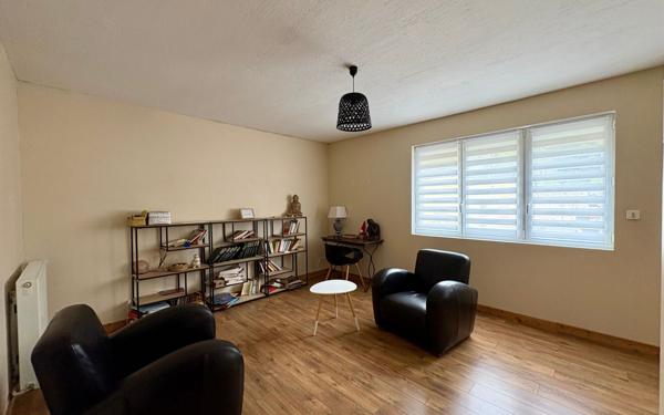 Appartement à vendre    3 pièces • 75,90 m2 Niort