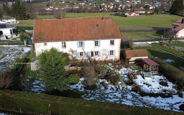 Maison à vendre    6 pièces •  Fraize