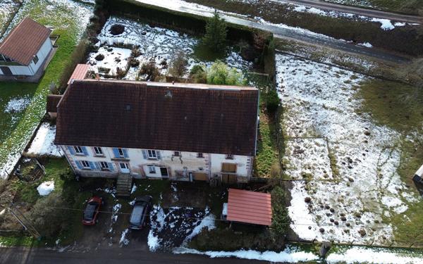 Maison à vendre    6 pièces •  Fraize