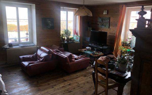 Maison à vendre    6 pièces •  Fraize