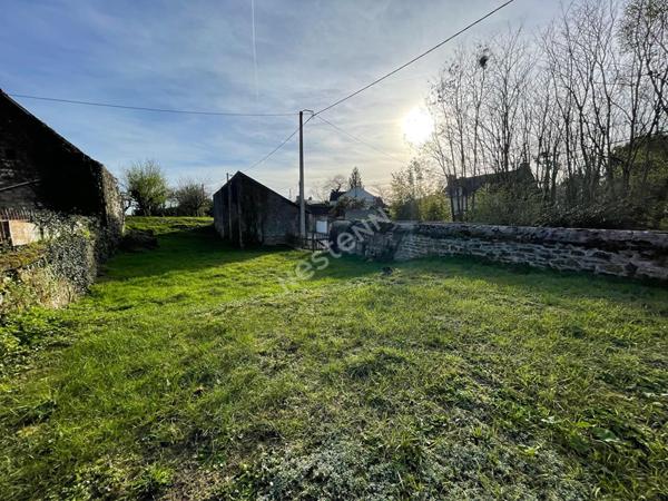 Terrain à bâtir avec dépendance Louresse Rochemenier 427 m2 D5961