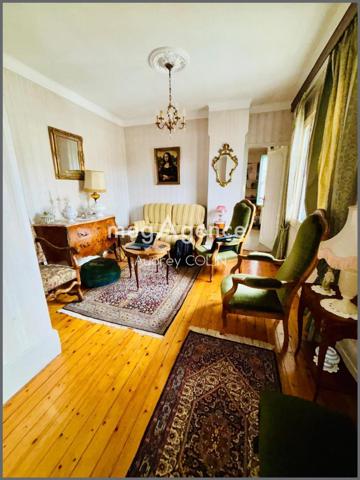 Maison à Sens, 89100 - 8 pièces 184m²