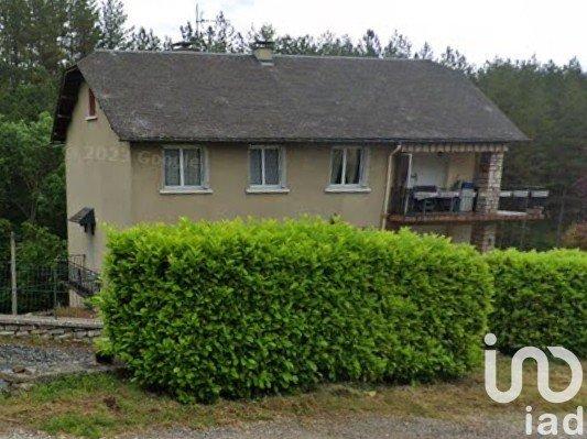 Maison traditionnelle 5 pièces de 161 m² à Marvejols (48100)