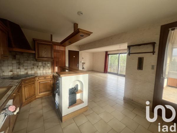 Maison traditionnelle 5 pièces de 161 m² à Marvejols (48100)