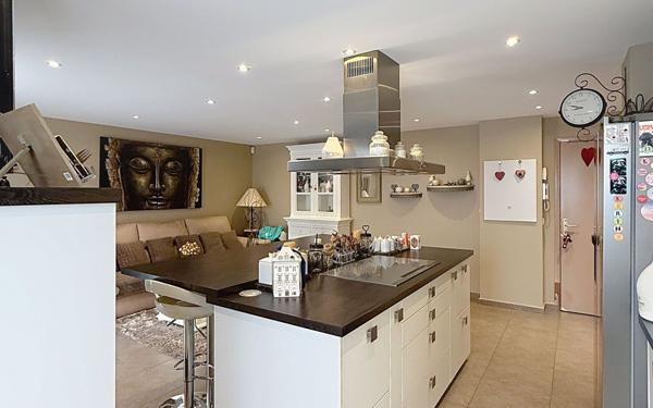 Appartement à vendre    3 pièces • 80 m2 Villeparisis