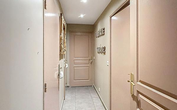 Appartement à vendre    3 pièces • 80 m2 Villeparisis