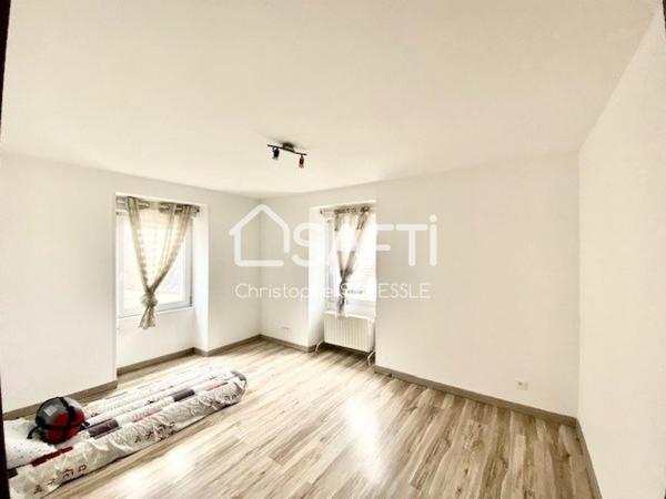 Maison T6 de 126 m2 avec 4 chambres