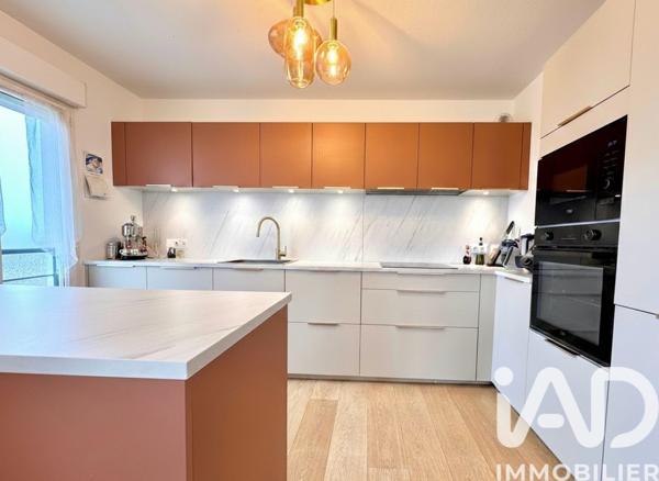 Appartement à vendre 4 pièces 84 m² Saint-Julien-en-Genevois