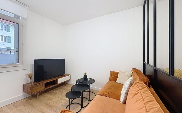 Appartement à vendre    2 pièces • 28 m2 Pau