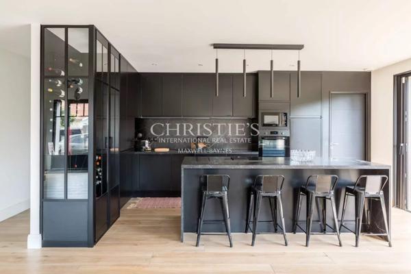 La Hume – Villa familiale – 4 Chambres avec piscine