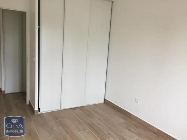 Appartement à louer 3 pièces 62.07m² Buc (78530)