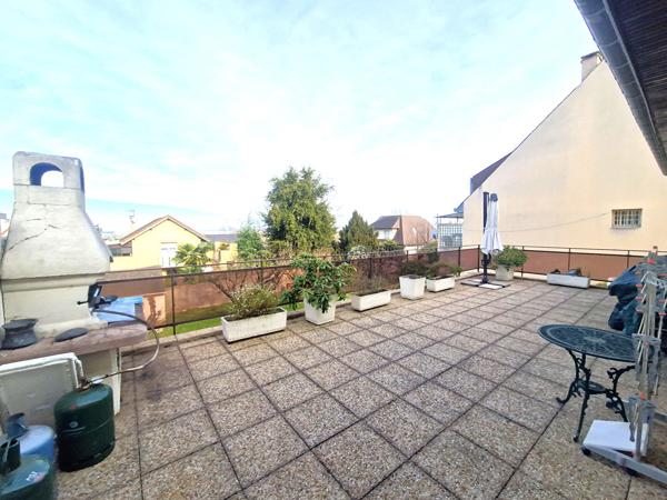 Maison 10 pièces 210 m2