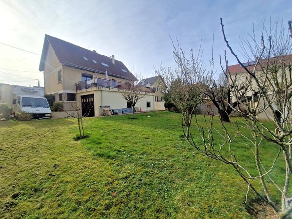 Maison 10 pièces 210 m2