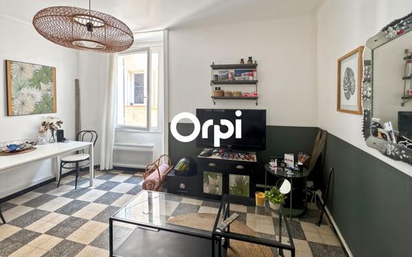 Appartement à vendre    2 pièces •  La Ciotat