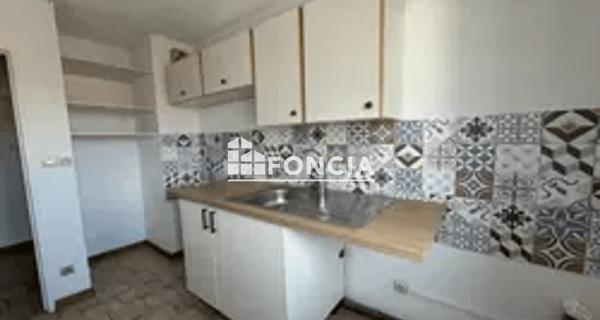 Location Appartement 2 pièces 41.5 m² - Carpentras 84200