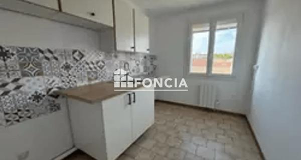 Location Appartement 2 pièces 41.5 m² - Carpentras 84200