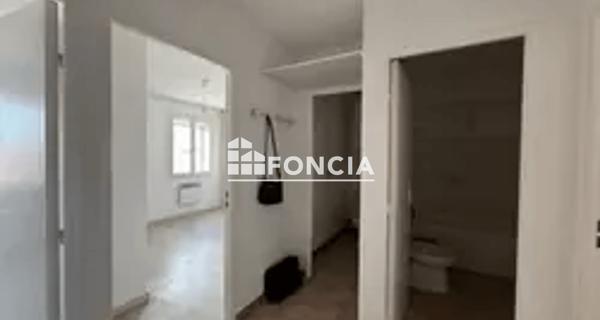 Location Appartement 2 pièces 41.5 m² - Carpentras 84200