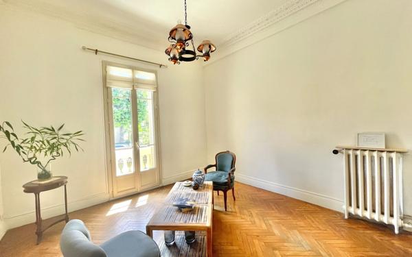 Appartement à vendre    3 pièces • 73,60 m2 Nice