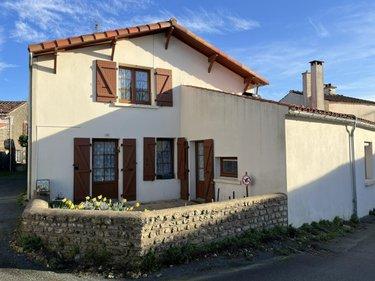 Maison à vendre à Sainte-Hermine en Vendée (85210), ref : 85088-2307