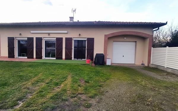 Maison à vendre    4 pièces •  La Salvetat-Saint-Gilles