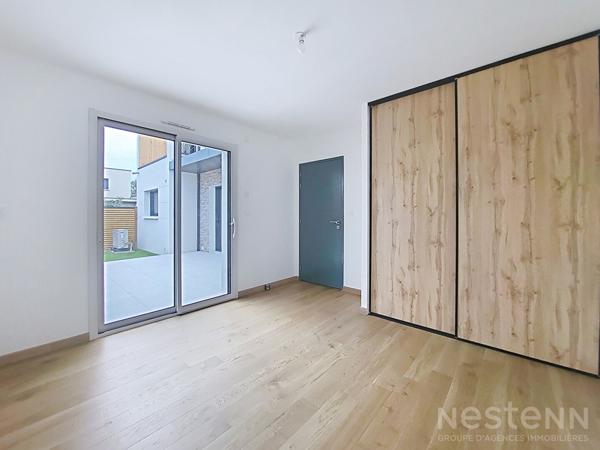 A VENDRE ANGERS Quartier Saint Léonard maison contemporaine 5 pièces 4 chambres avec garage et jardin