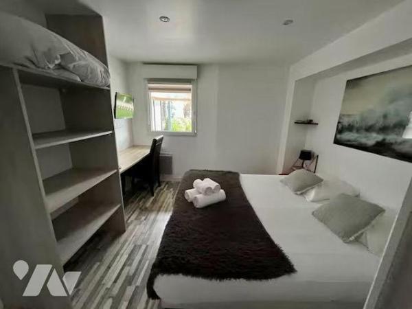 MAISON VUE MER -  BAIE DE CANCALE, ACCÈS DIRECT PLAGE ET GR 34.

Face à la magnifique Baie de...