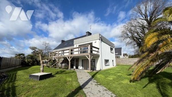 A VENDRE BAUD Centre ville, MAISON EXCEPTIONNELLE avec vue dégagée plein Sud- classe énergétique A