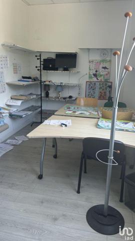 office rental 24 m² Bailly-Romainvilliers