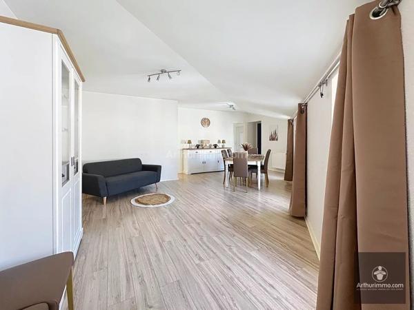 Location                                                      Appartement
                        
                     3 pièces                      80 m2                     à Le Coteau